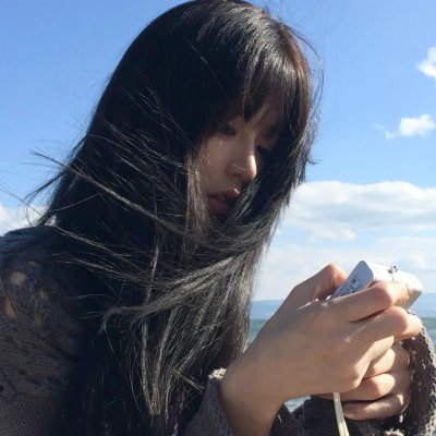 谁杀了她